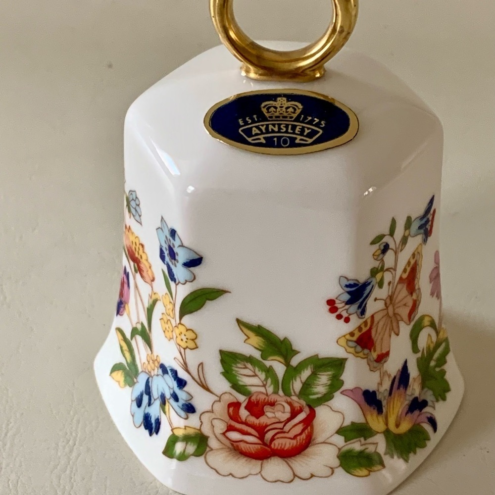 Aynsley Cottage Garden Table Bell Silver Ring Handle Bone China Made in England